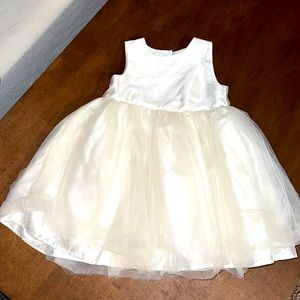 Flower girl dress